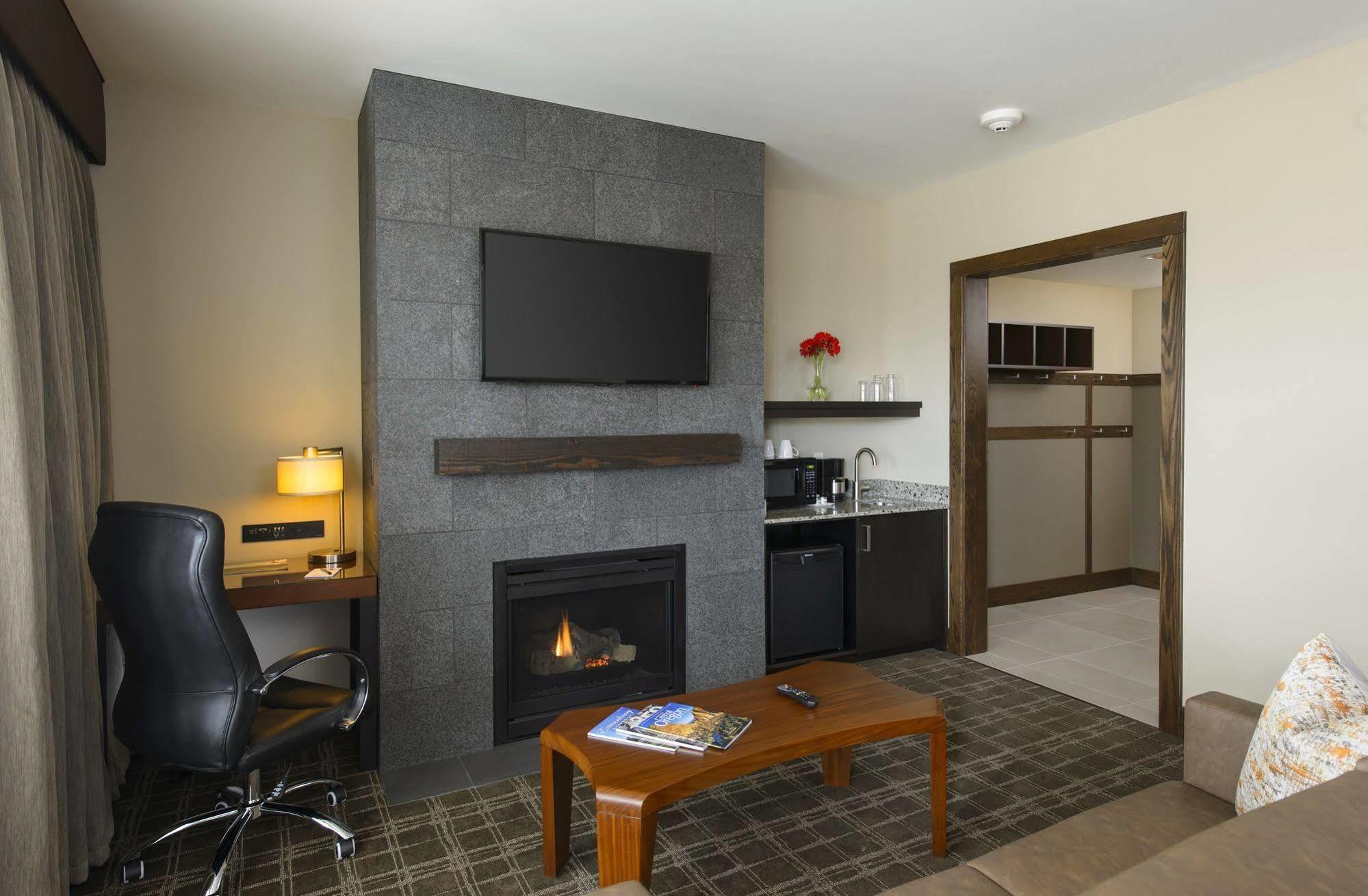 Tetherow Hotel Deschutes River Woods المظهر الخارجي الصورة