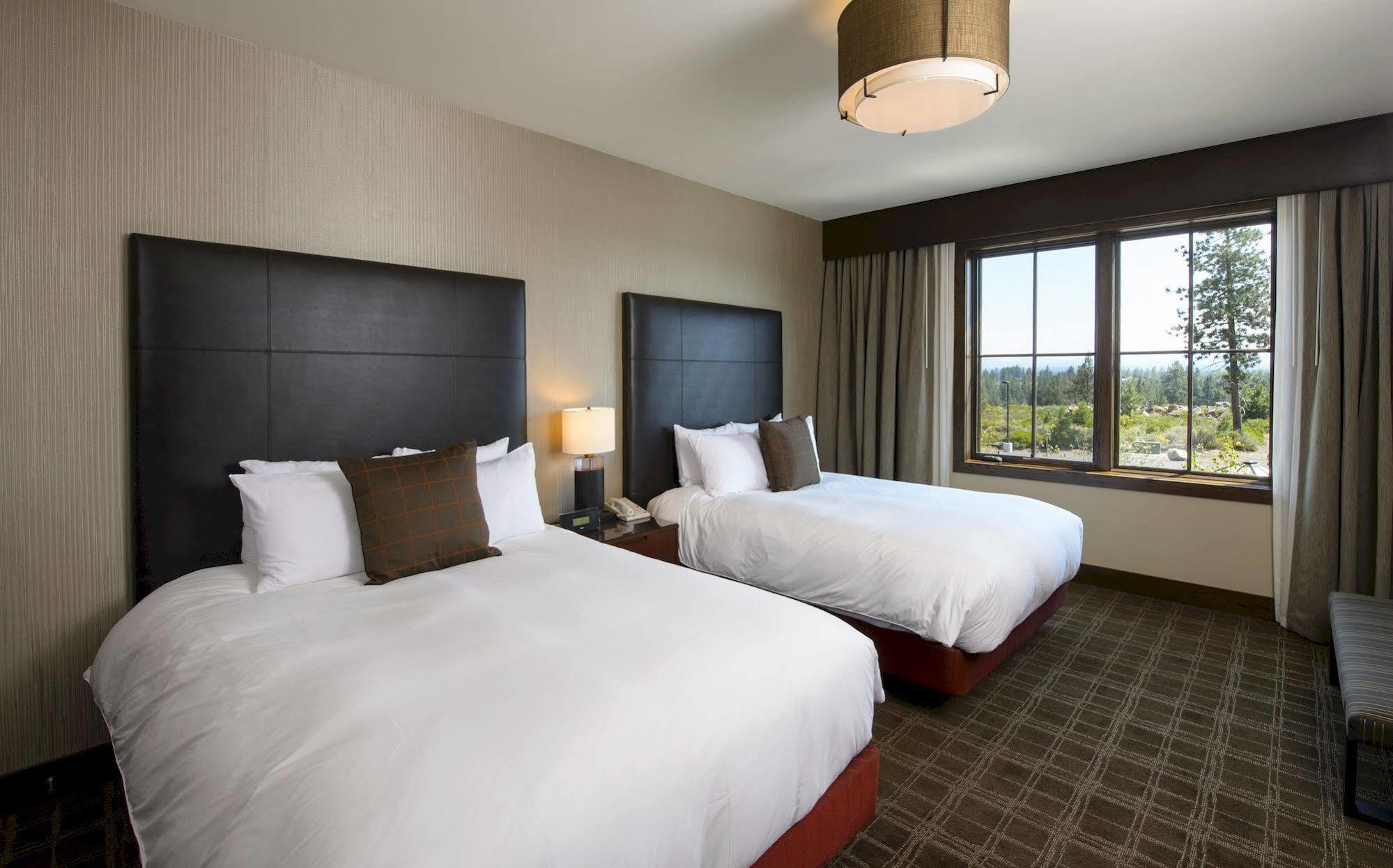 Tetherow Hotel Deschutes River Woods المظهر الخارجي الصورة